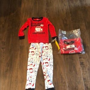 ❤️2 sets of Carter’s size 4T Christmas Pjs. NWT